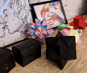 Geometric Shadows and Origami Symmetry - Polyhedra Origami